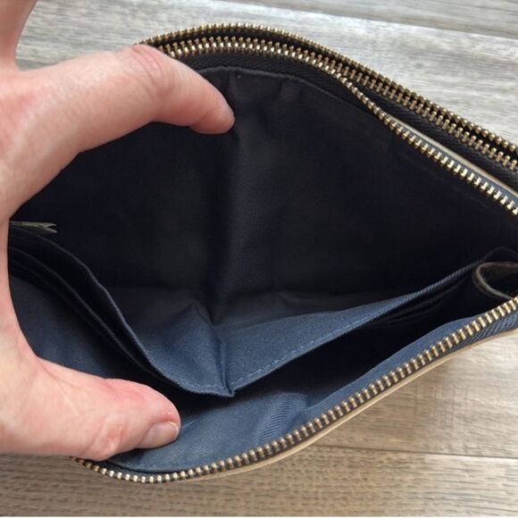 Coach Double Zip Leather Clutch Wallet - Picture 6 of 10